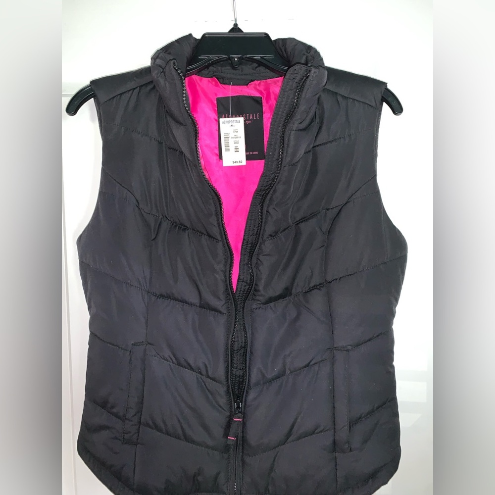 Aeropostale vest